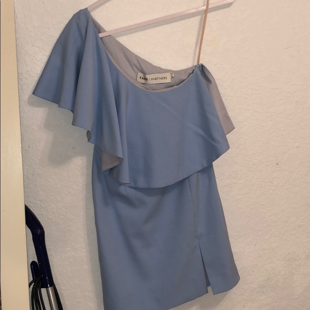 Game and partners Australian dress